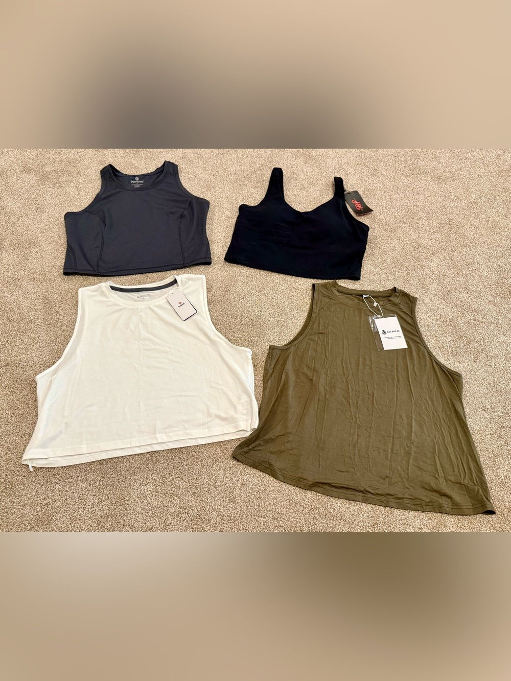 Women’s Athletic Tank Bundle (3 NWT)